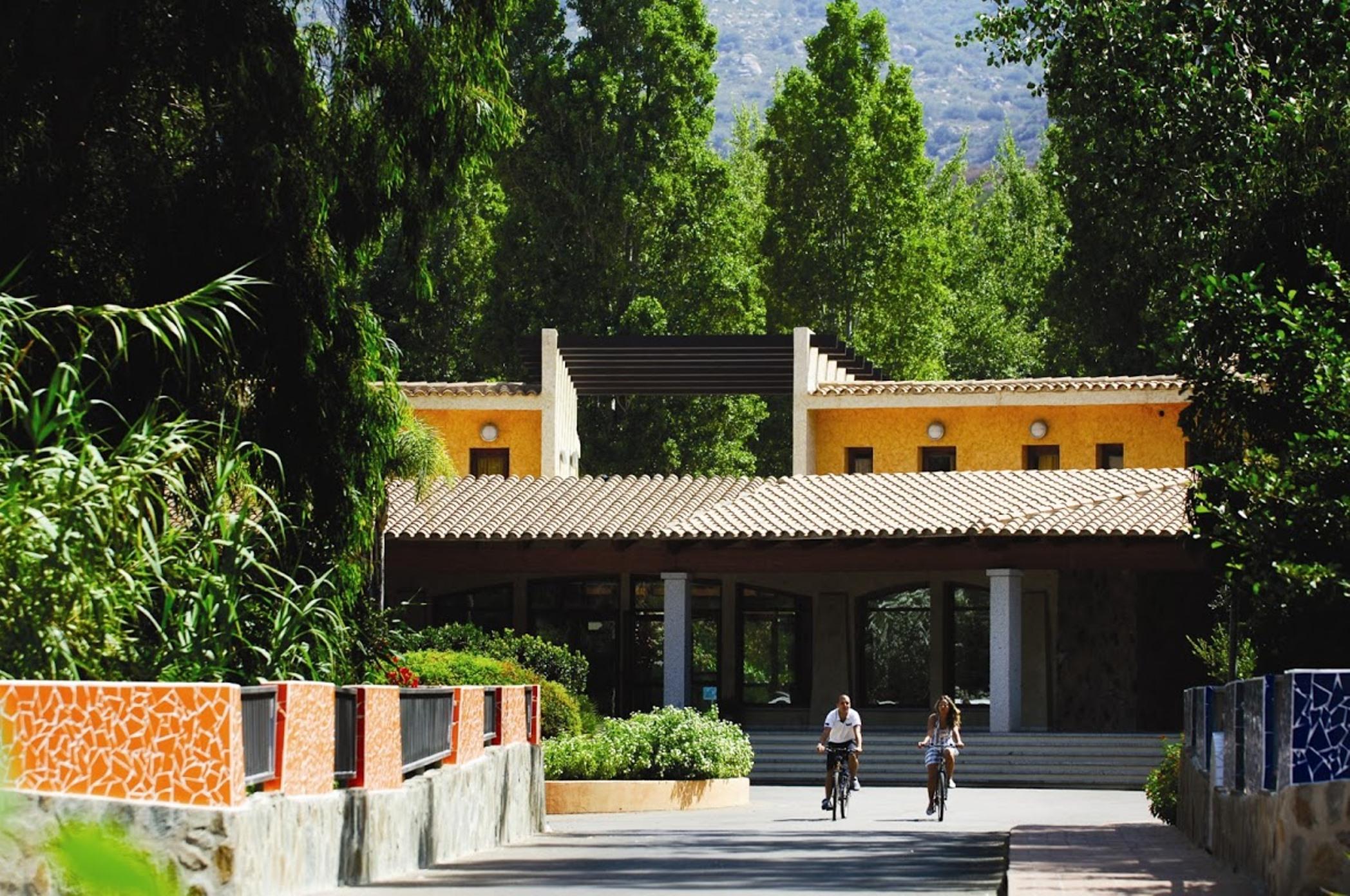 Calaserena Resort 4*