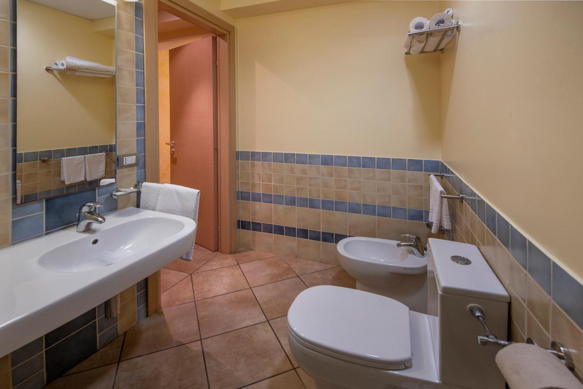 Resort Calaserena 4*