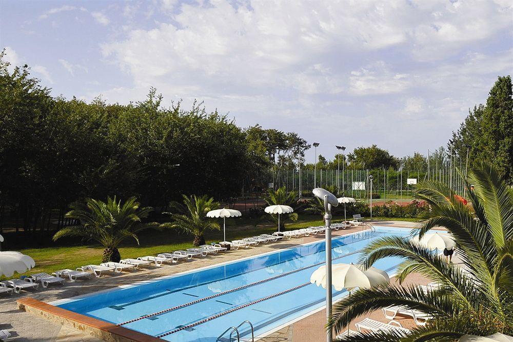 Calaserena Resort 4*